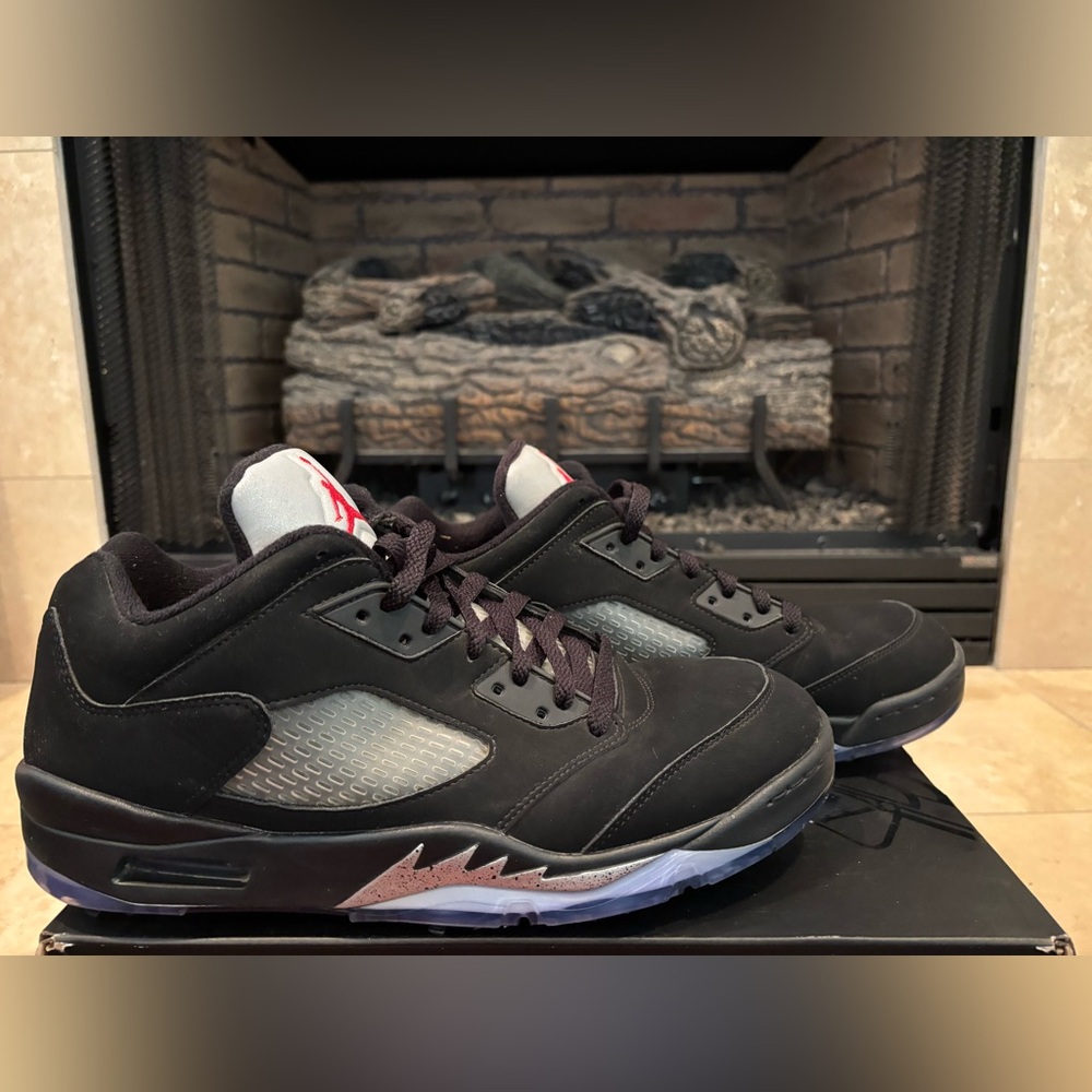 Jordan 5 Low Golf Black Metallics Sz 11.5